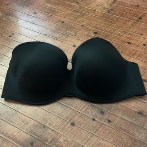 Cacique black strapless multi-way smooth boost 42DDD bra